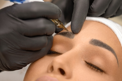 microblading brows